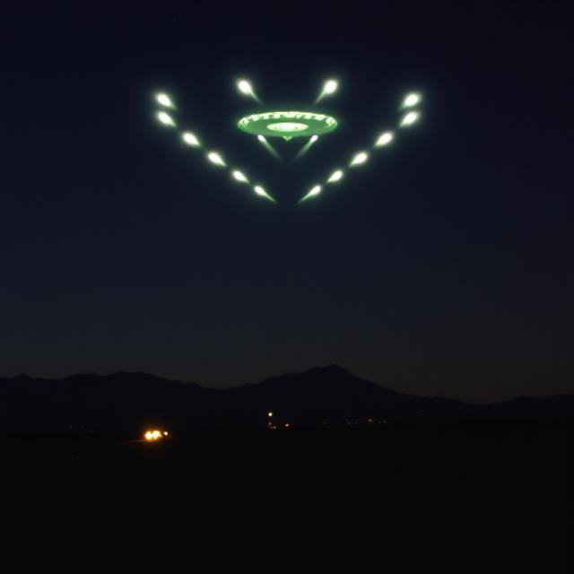 The Phoenix Lights Incident: A Mysterious UFO Sighting Over Arizona